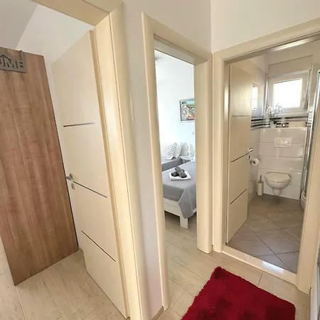 Misic Διαμέρισμα Τρογκίρ